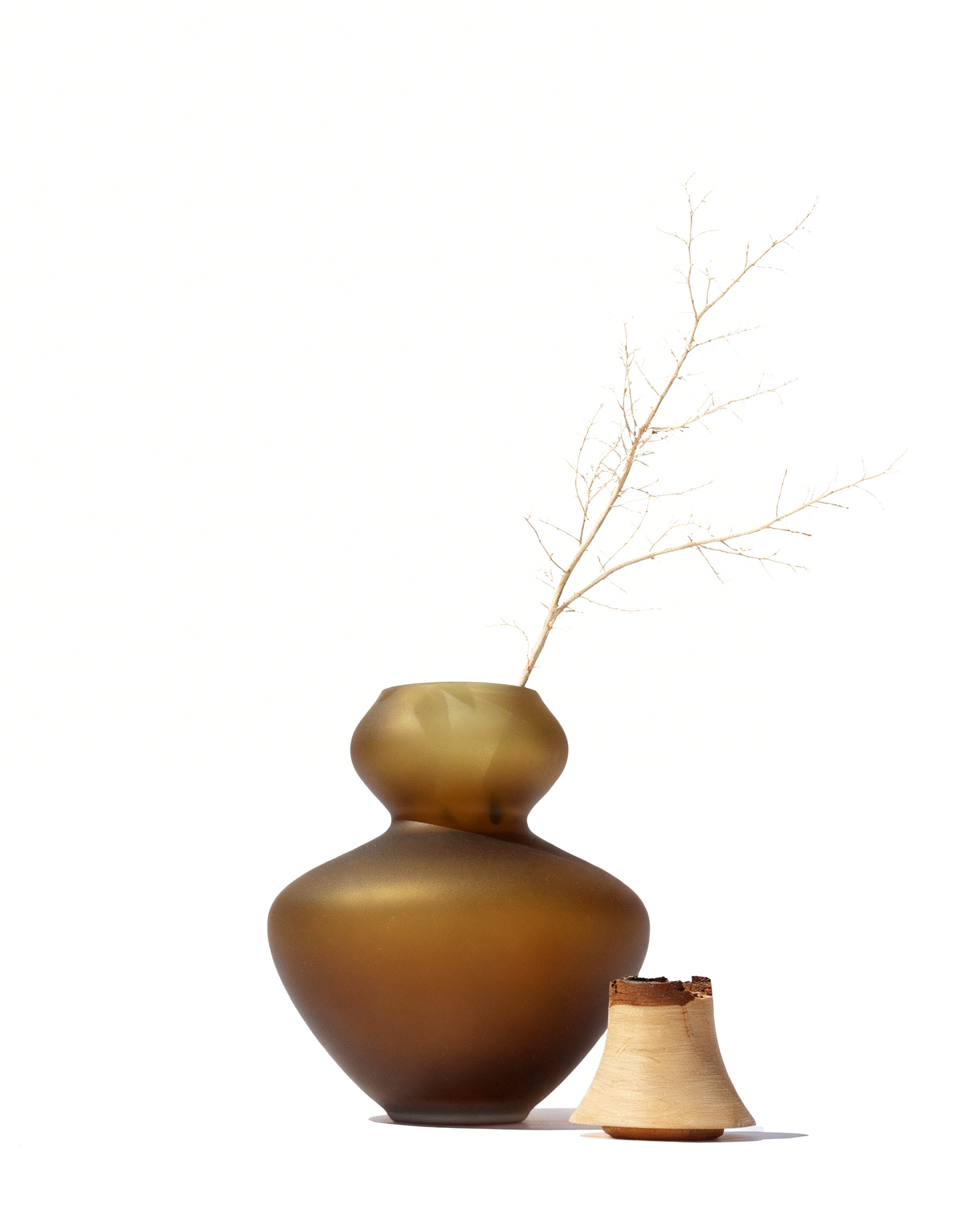 Inanna | Stacking Vessel in glass & wood