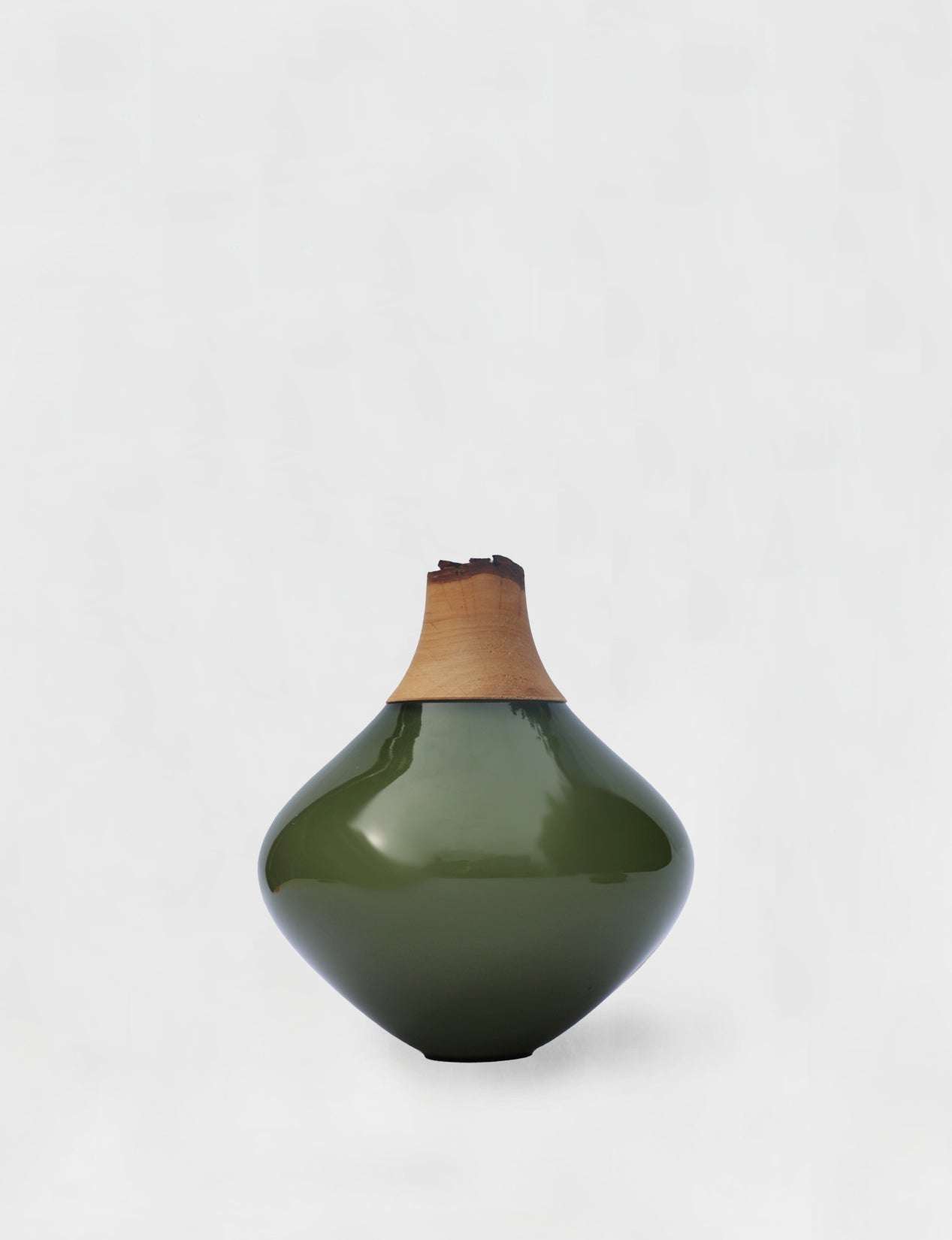 Utopia & Utility | Handcrafted Stacking Vessels by Pia Wüstenberg