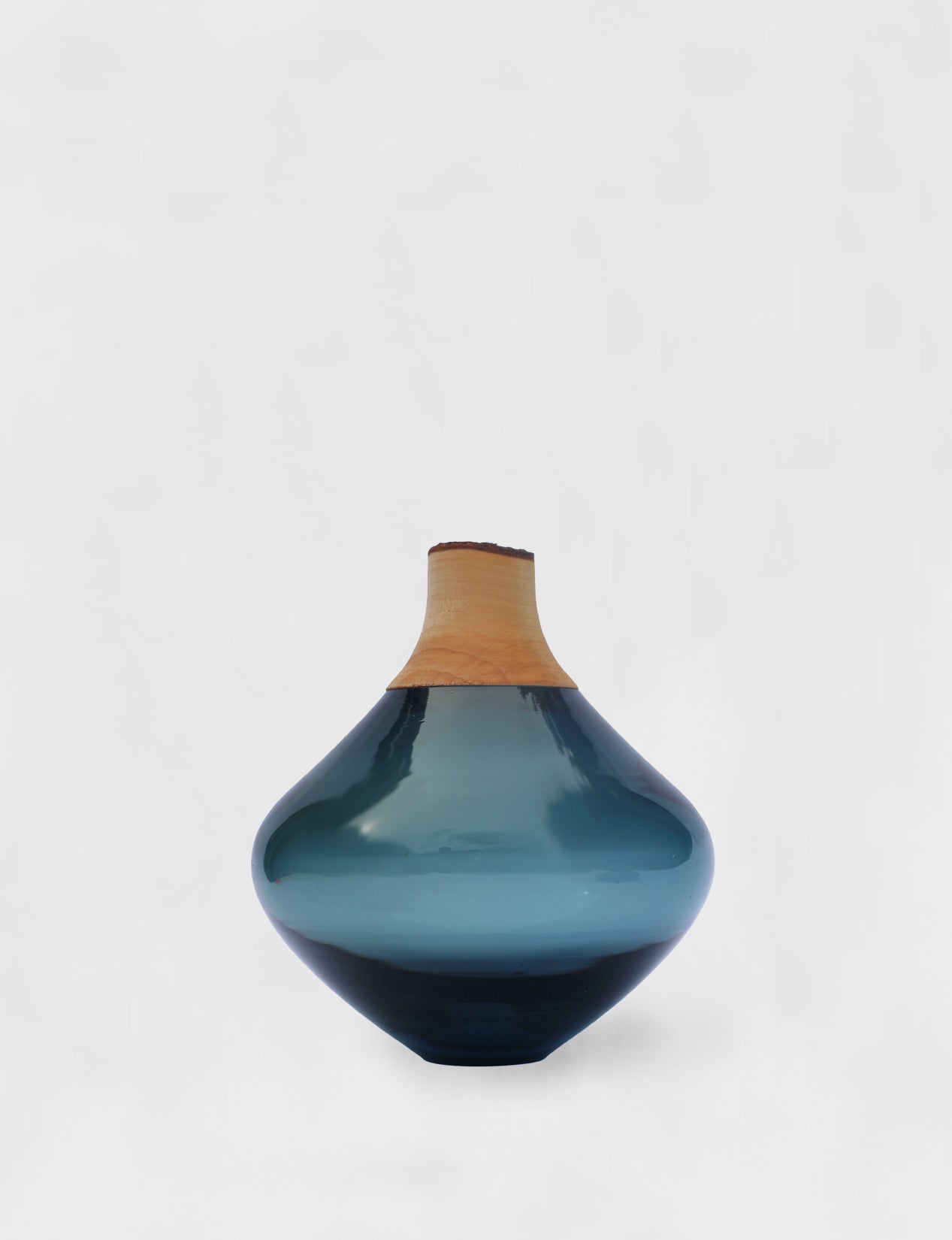 MATISSE II | Stacking Vessel in Glass & Wood