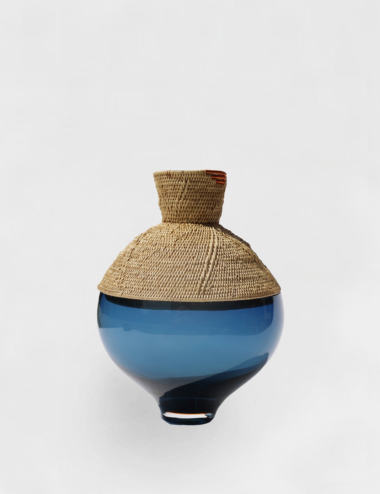 MAKENGE | Stacking Vessel from glass & woven Makenge root