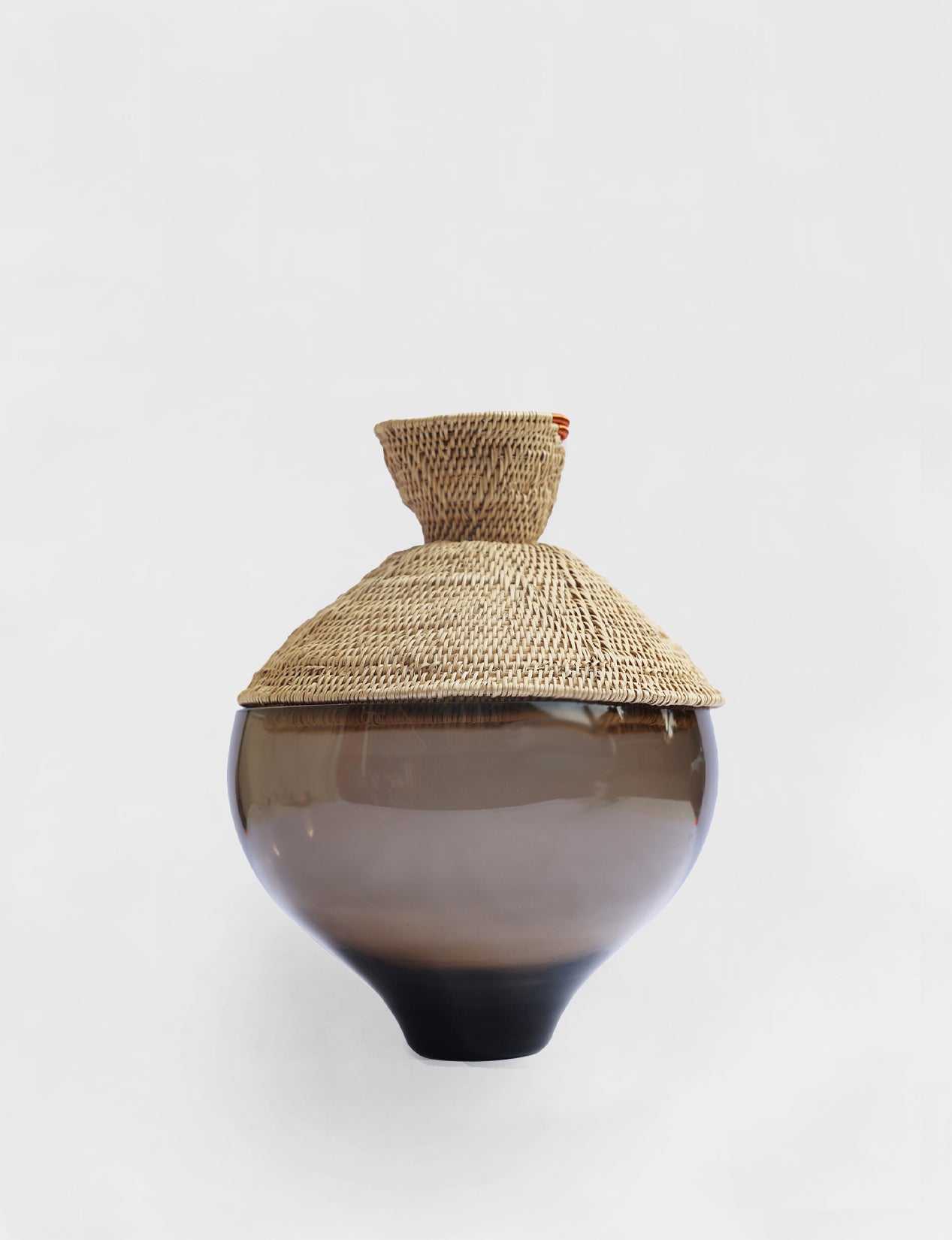 MAKENGE | Stacking Vessel from glass & woven Makenge root