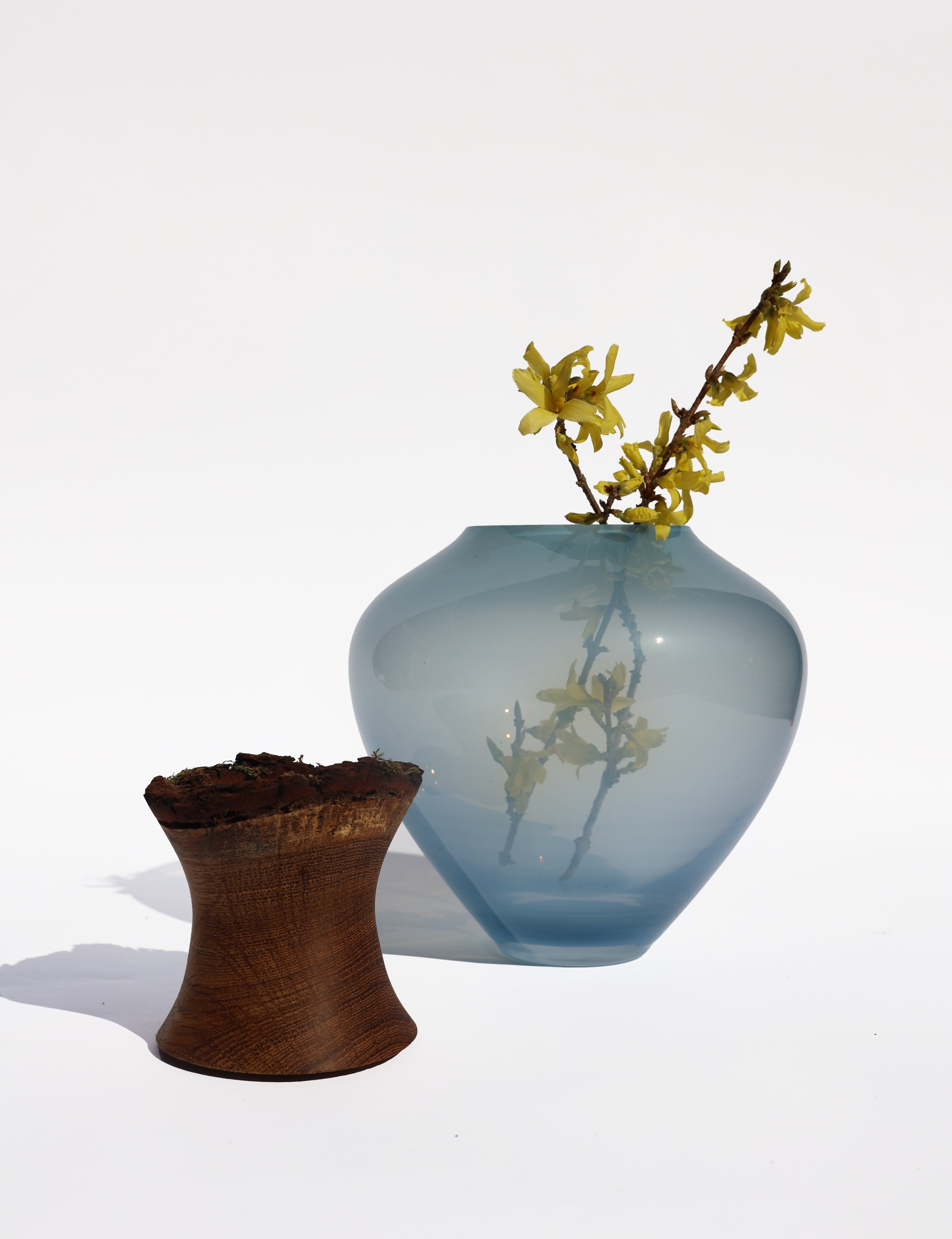 Mizu | Glass Vessel with Hand-Turned Wooden Crown