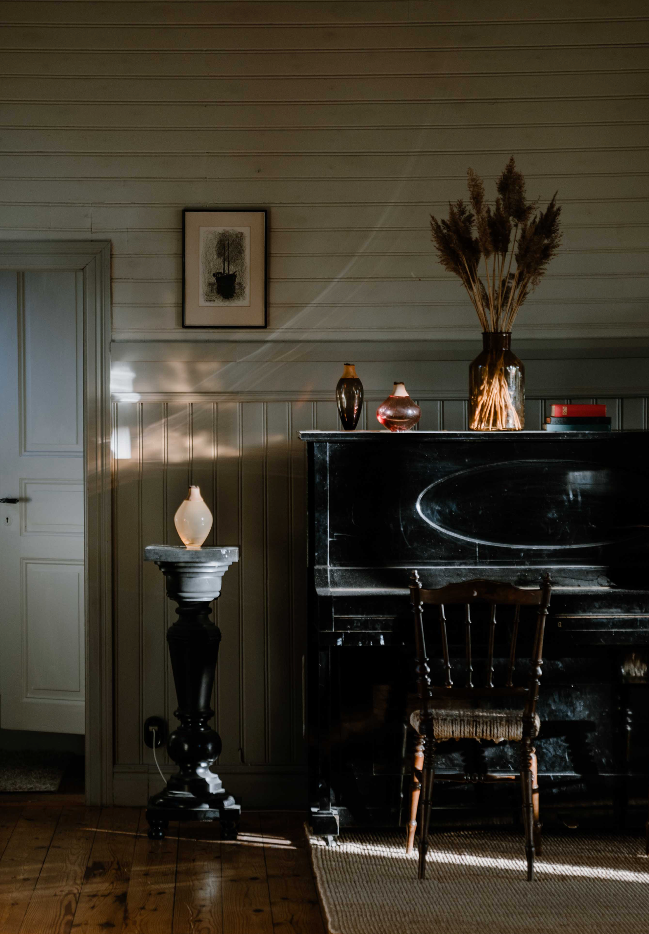 Matisse III | Stacking Vessel in Glass & Wood