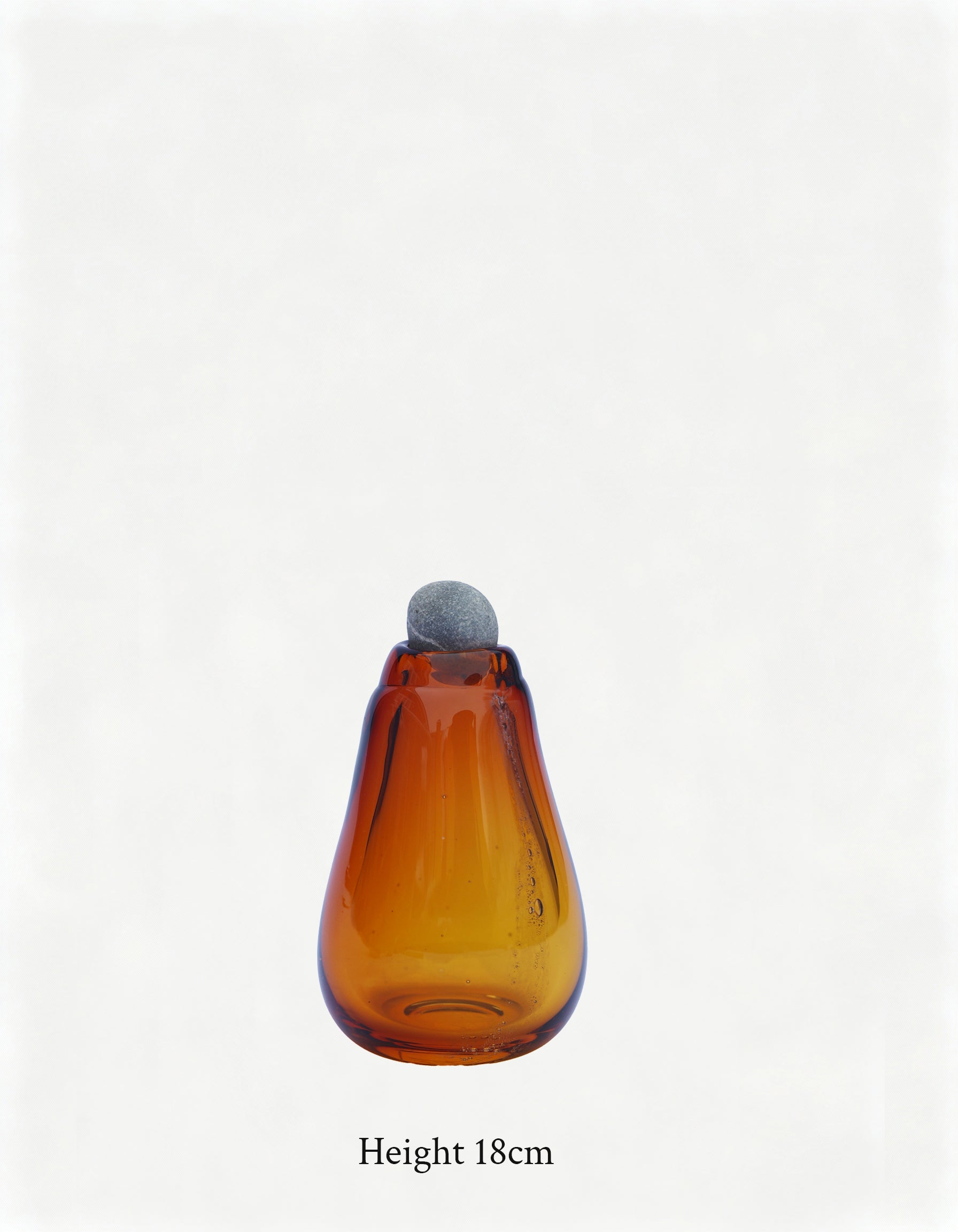 Yutori Glass sculpture with stone