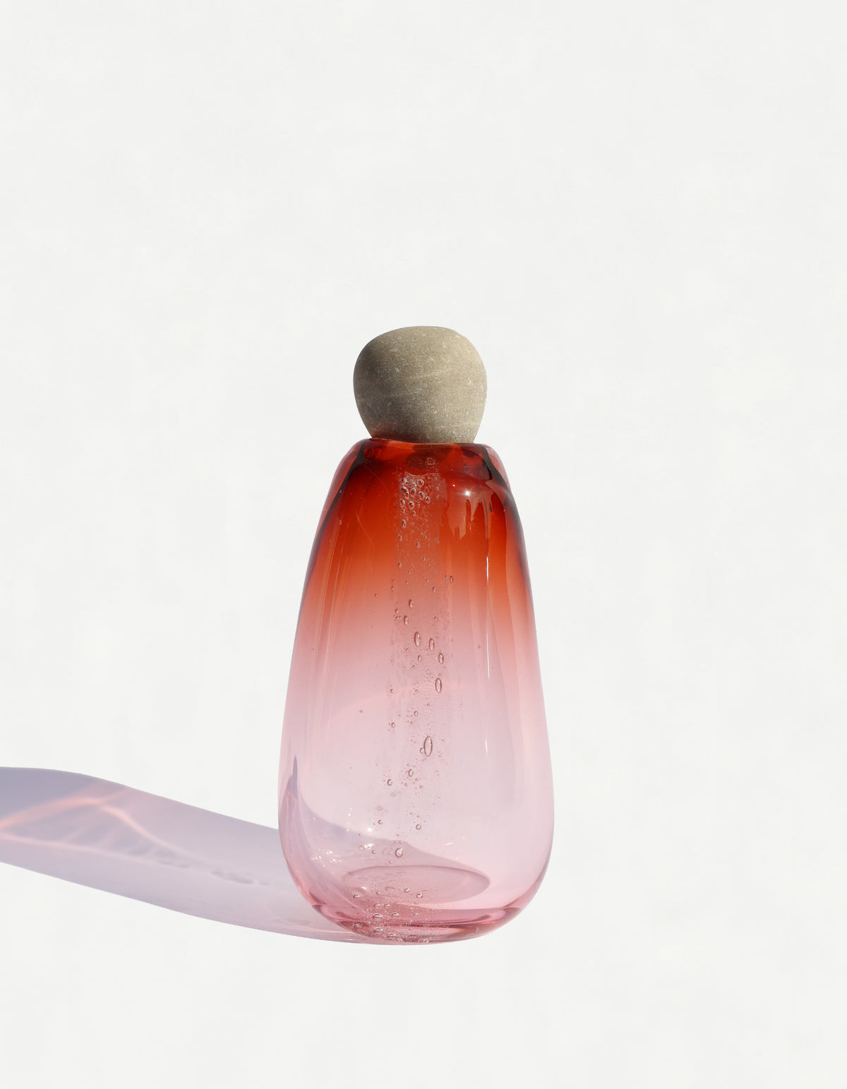 Yutori Glass sculpture with stone