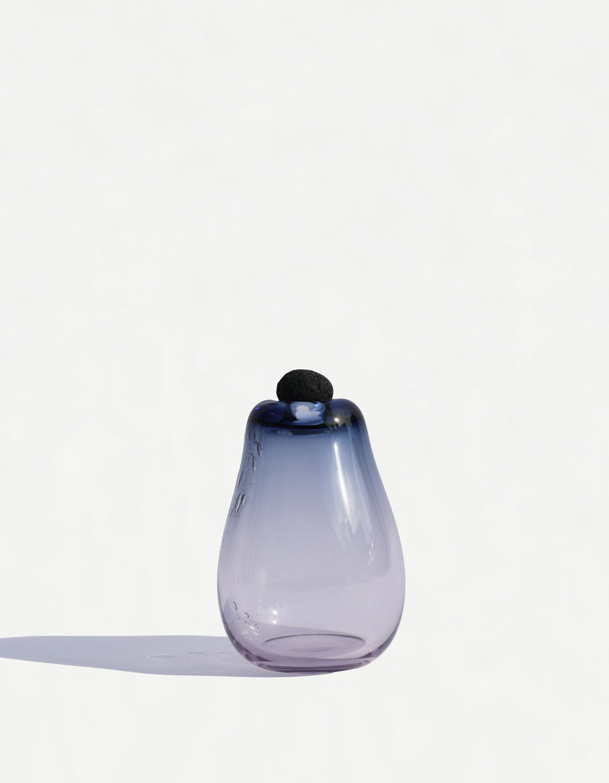 Yutori Glass sculpture with stone