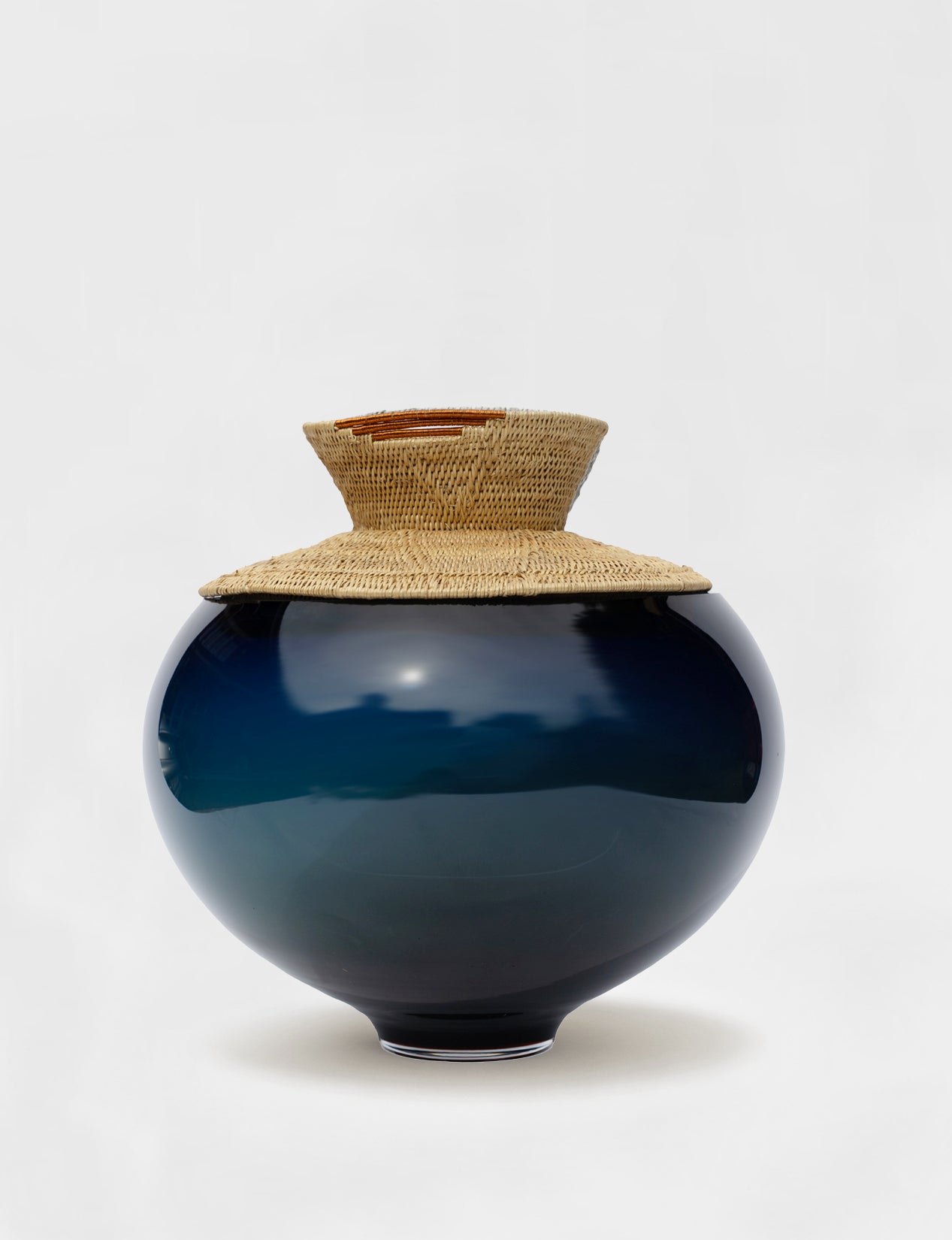 Zambia | Stacking Vessel from glass & woven Makenge root