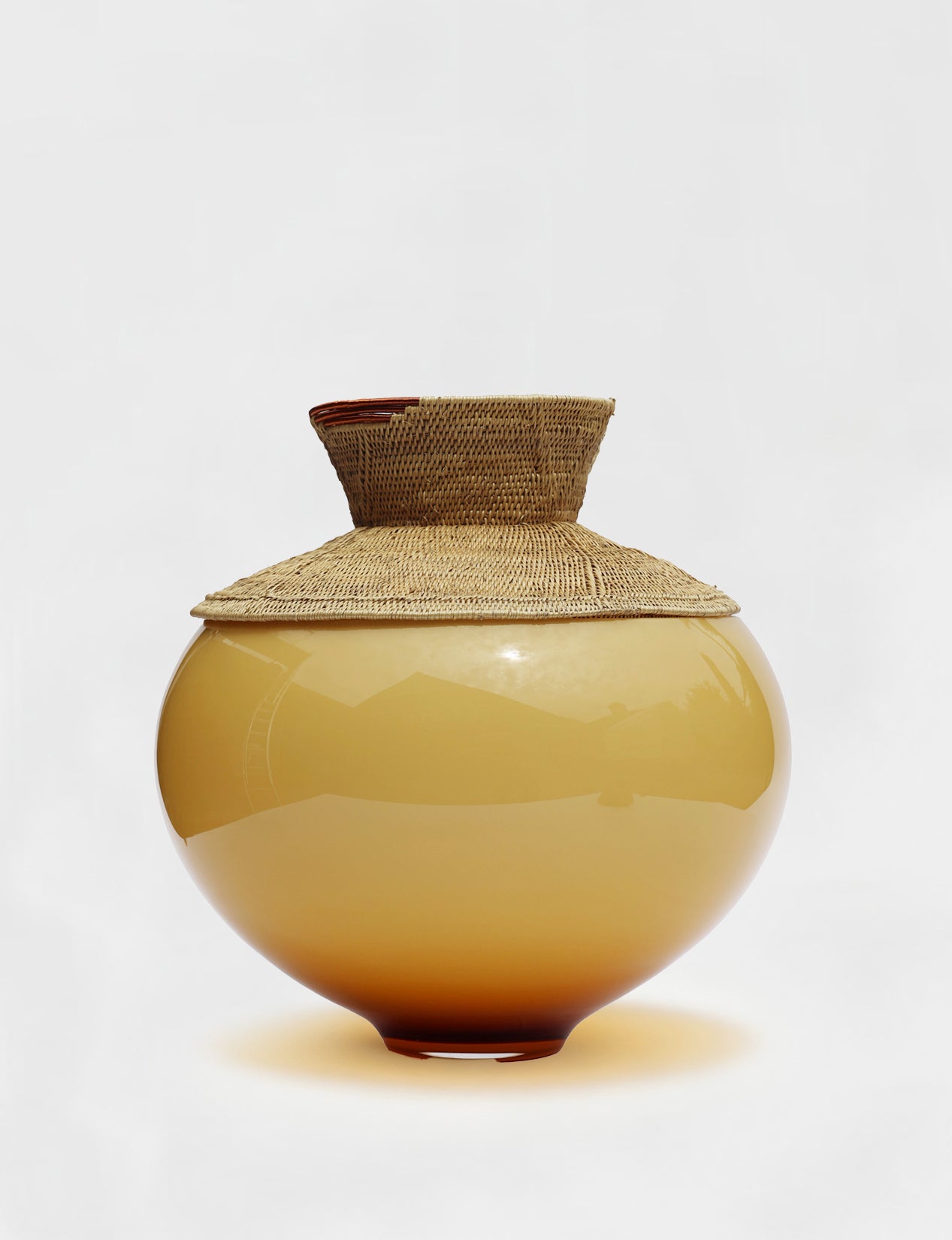 ZAMBIA | Stacking Vessel from glass & woven Makenge root